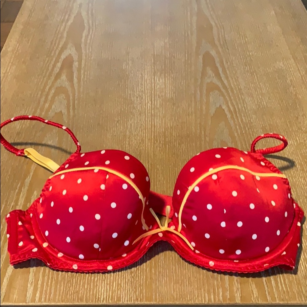 Victoria’s Secret Bra